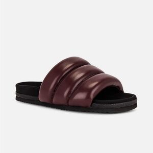 New Roam Puffy Slide Sandal In Berry Faux Leather